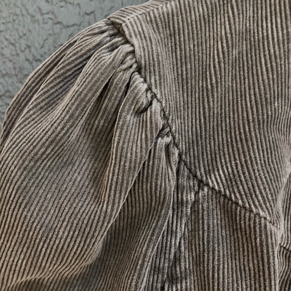 FRENCH CONNECTION Grey Corduroy jacket, short-waist, beautiful details; 00-05 - Picture 5 of 15